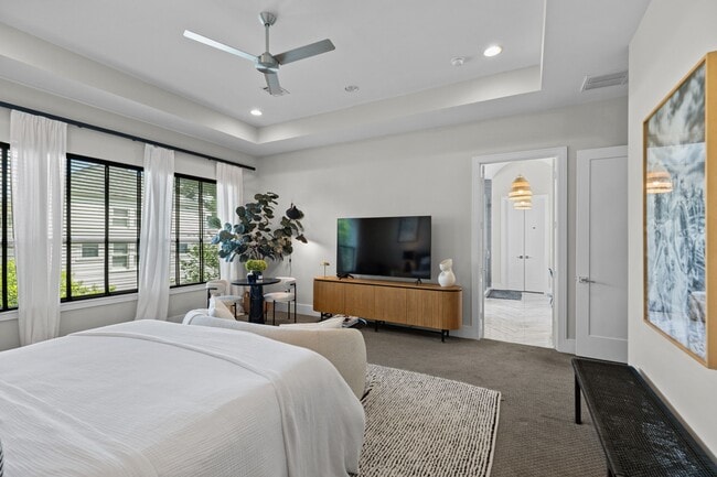 Building Photo - 2518 Southgate Blvd