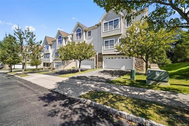 Building Photo - 10 Silas Seaman St