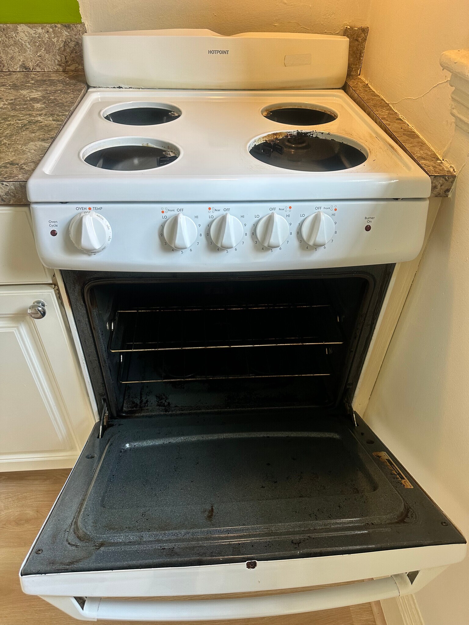 Building Photo - 90 Brainerd Rd