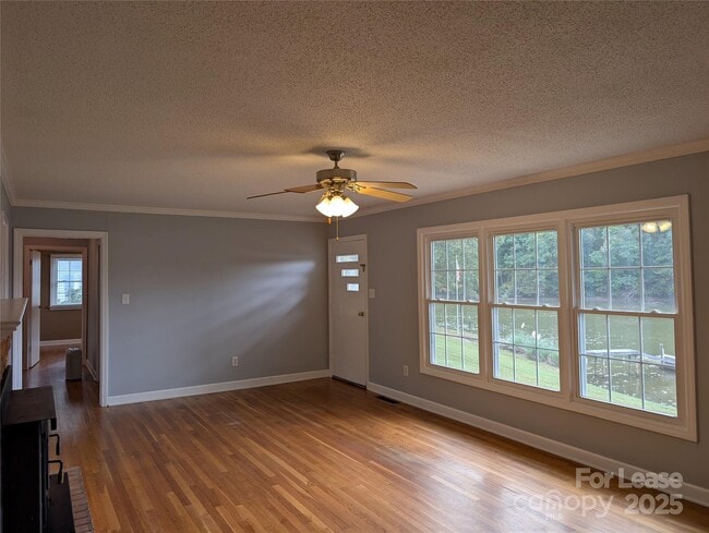 Building Photo - 155 Hamptons Cove Rd
