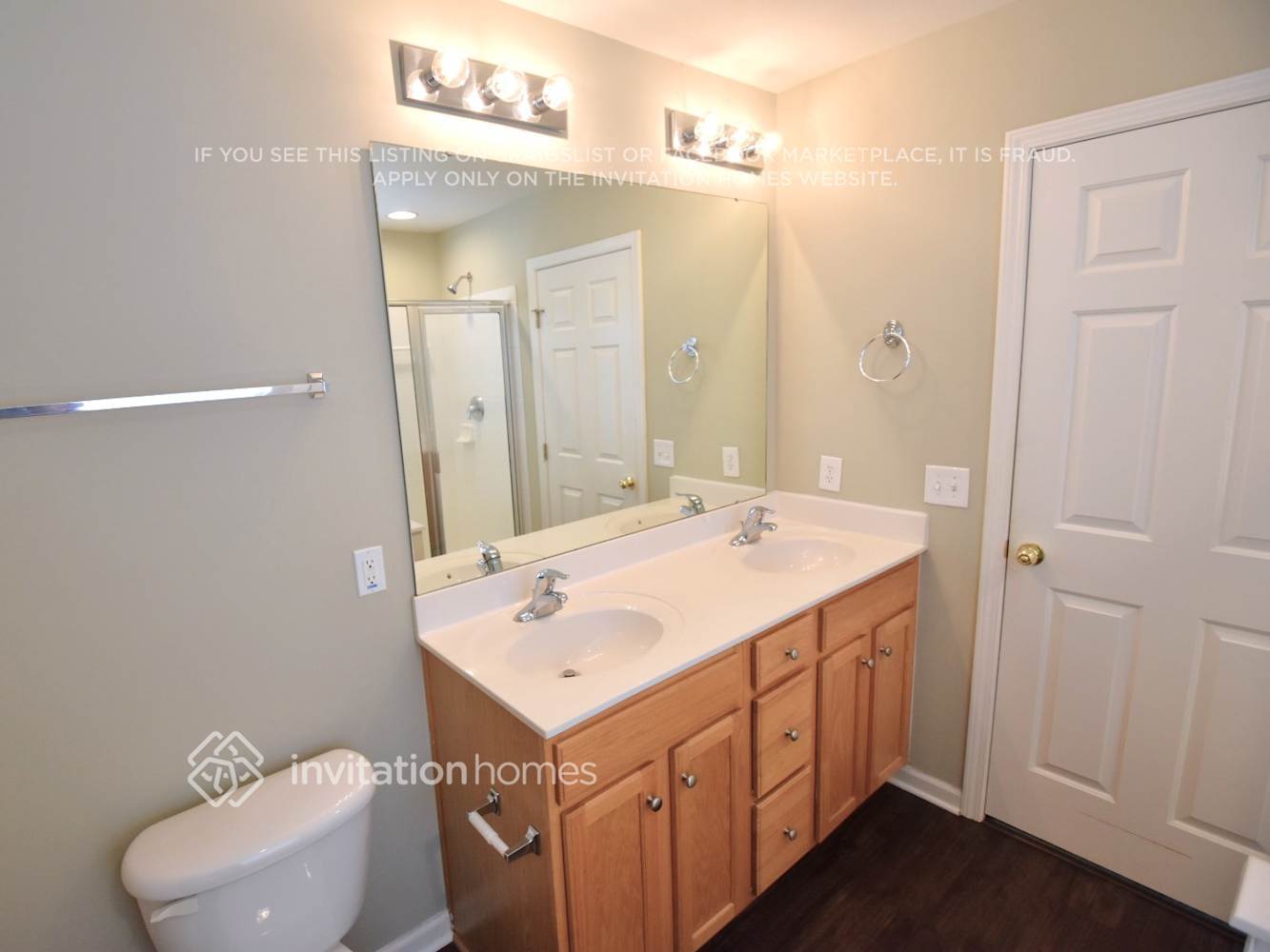 Building Photo - 2730 Shannon Dr