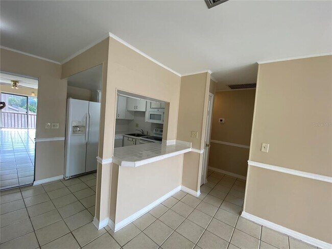 Building Photo - 8602 Huron Ct