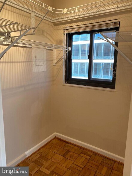 Building Photo - 2141 I St NW