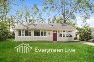 Building Photo - 1657 Eastbrook Dr S