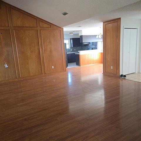 Building Photo - 2029 Spicewood Rd