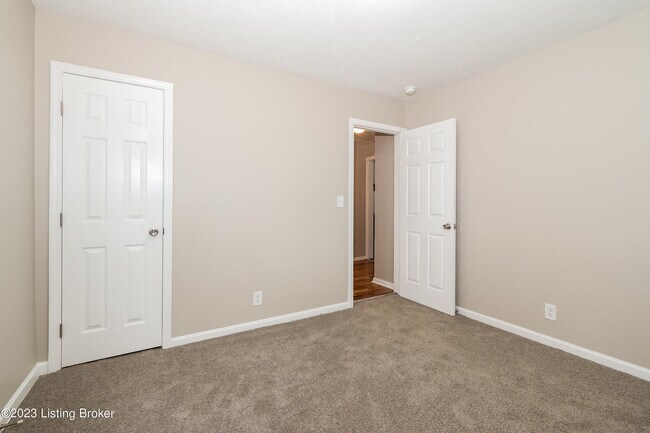 Building Photo - 3613 Penway Ave