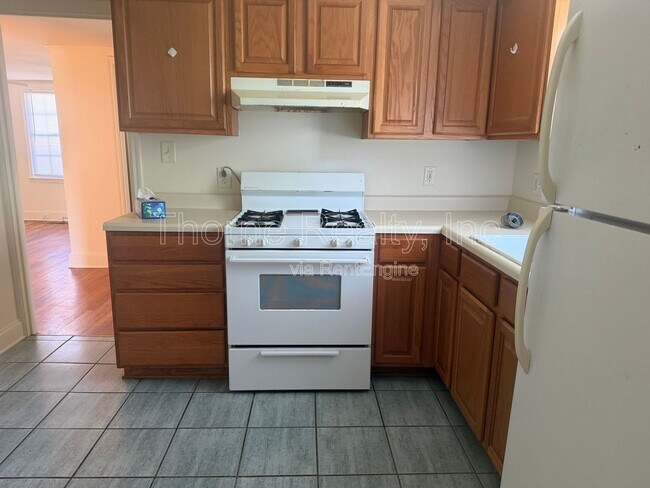 Building Photo - 1117 Cypress St