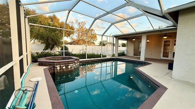 Building Photo - 2749 Valencia Grove Dr