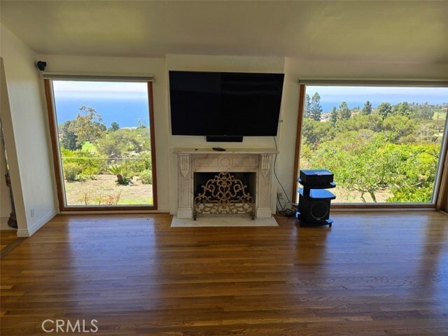 Building Photo - 6759 Alta Vista Dr