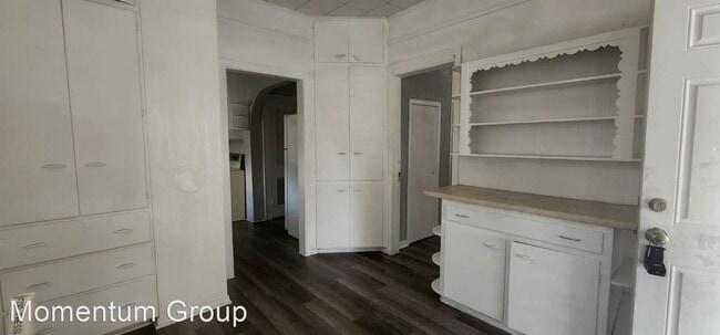 Building Photo - 3 br, 2 bath House - 1148 Gilmore Avenue