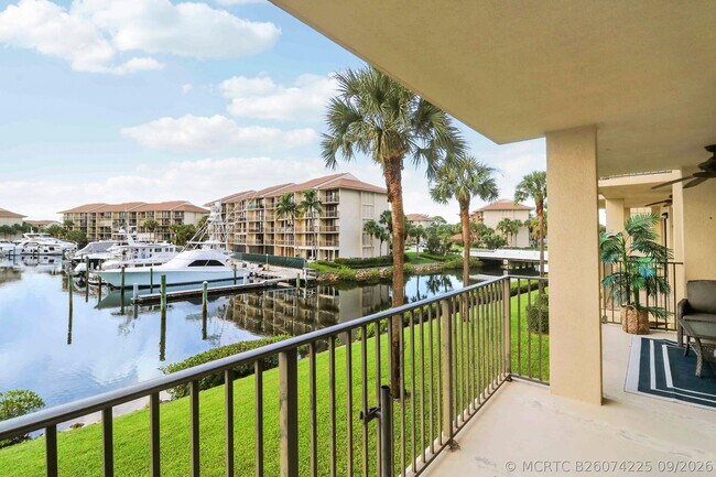 Building Photo - 1601 Marina Isle Way