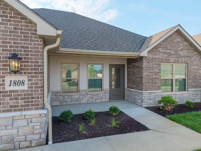 Building Photo - 1808 Wes Milligan Ln