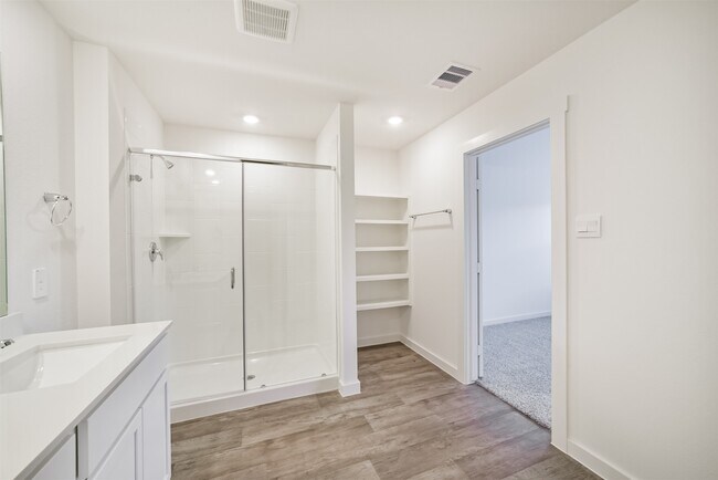 Building Photo - 8039 Marconi Corsco Dr