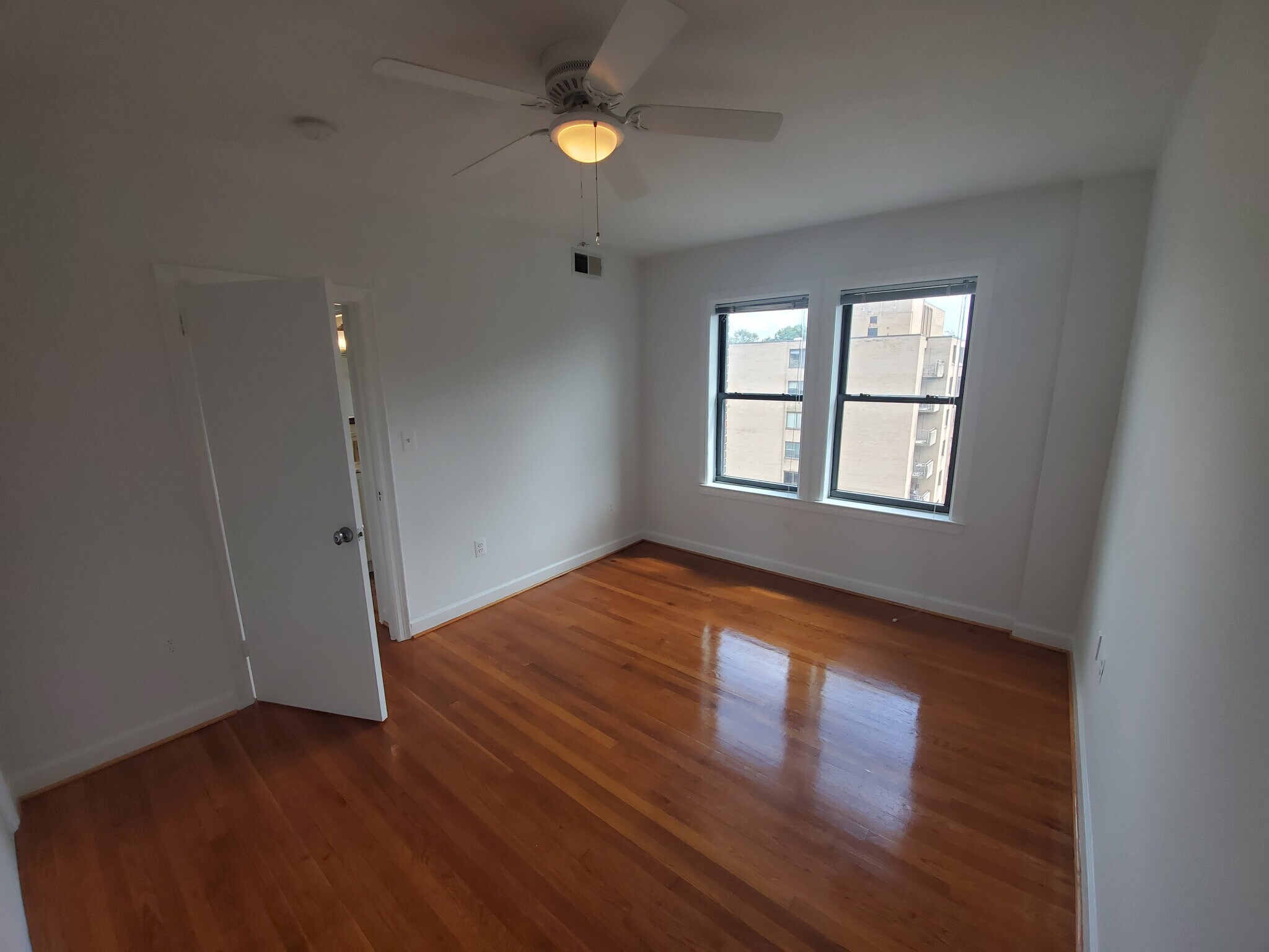 Building Photo - 3900 14th St NW