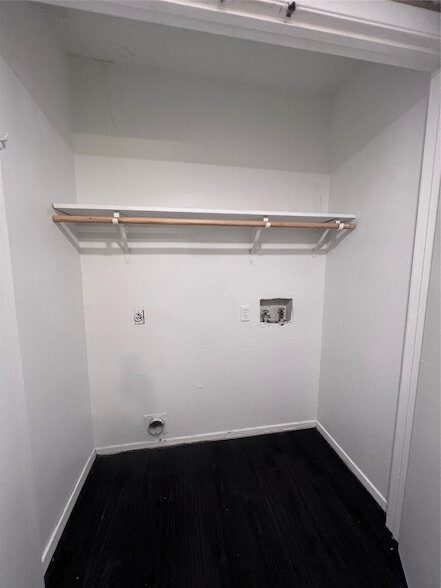 Building Photo - 734 Lariat Ln