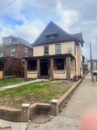 Building Photo - 500 Park Rd