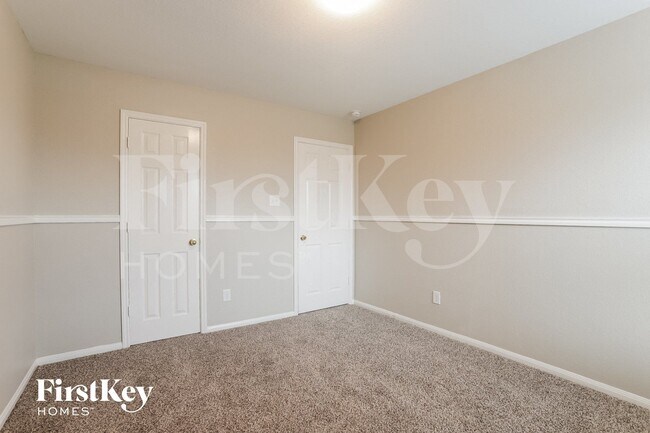 Building Photo - 18103 Iris Edge Way