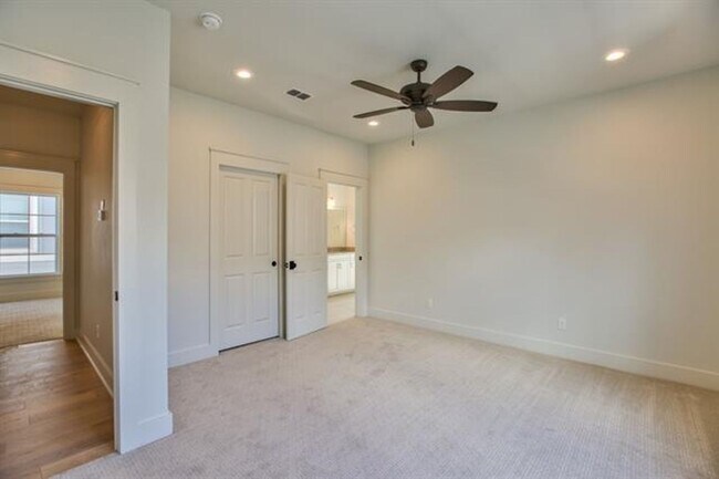 Building Photo - Stunning Midtown Tallahassee Home In Braem...