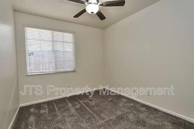 Building Photo - 5441 Mossy Stone Way