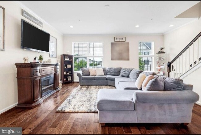 Building Photo - 7713 Gaston Pl