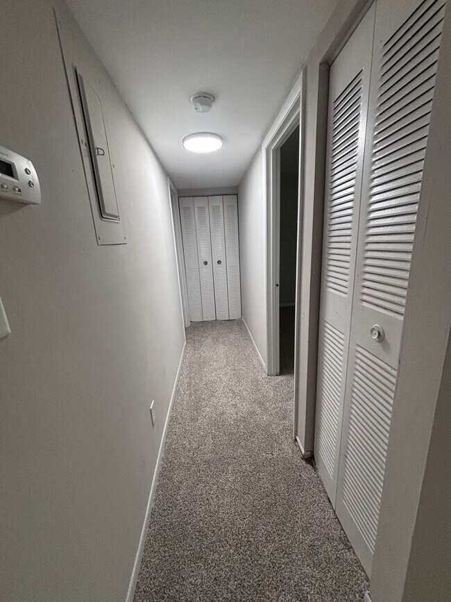 Building Photo - 241 Orchard Trace Ln