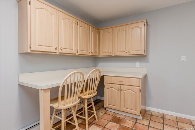 Building Photo - 34 Hazard Ave