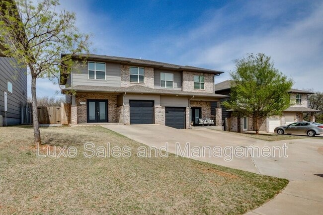 Building Photo - 7907 NW 135th Terrace