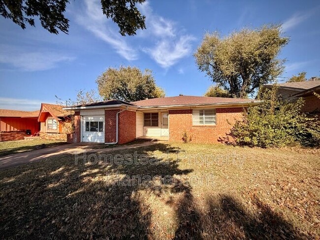 Building Photo - 433 NW 84th St