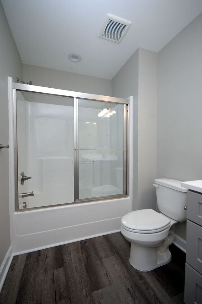 Building Photo - 510 W First St Princeton, NC 27569