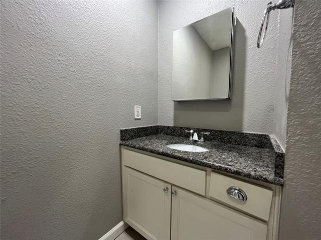 Building Photo - 2817 Forest Park Blvd