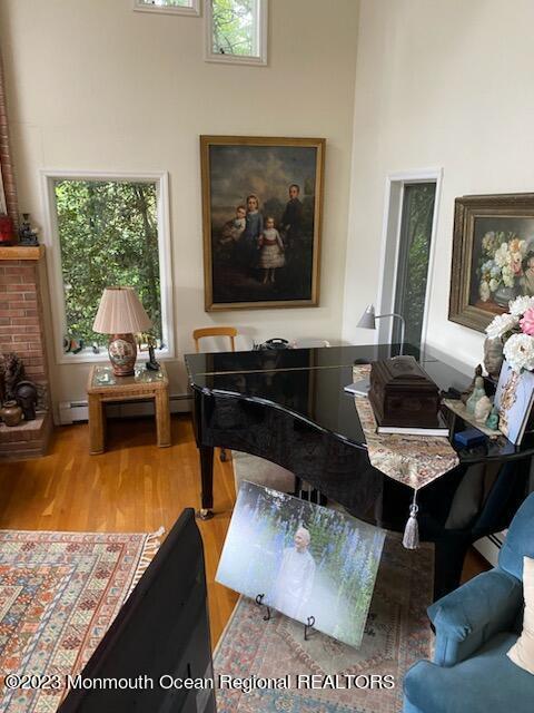 Building Photo - 9 Lake Dr