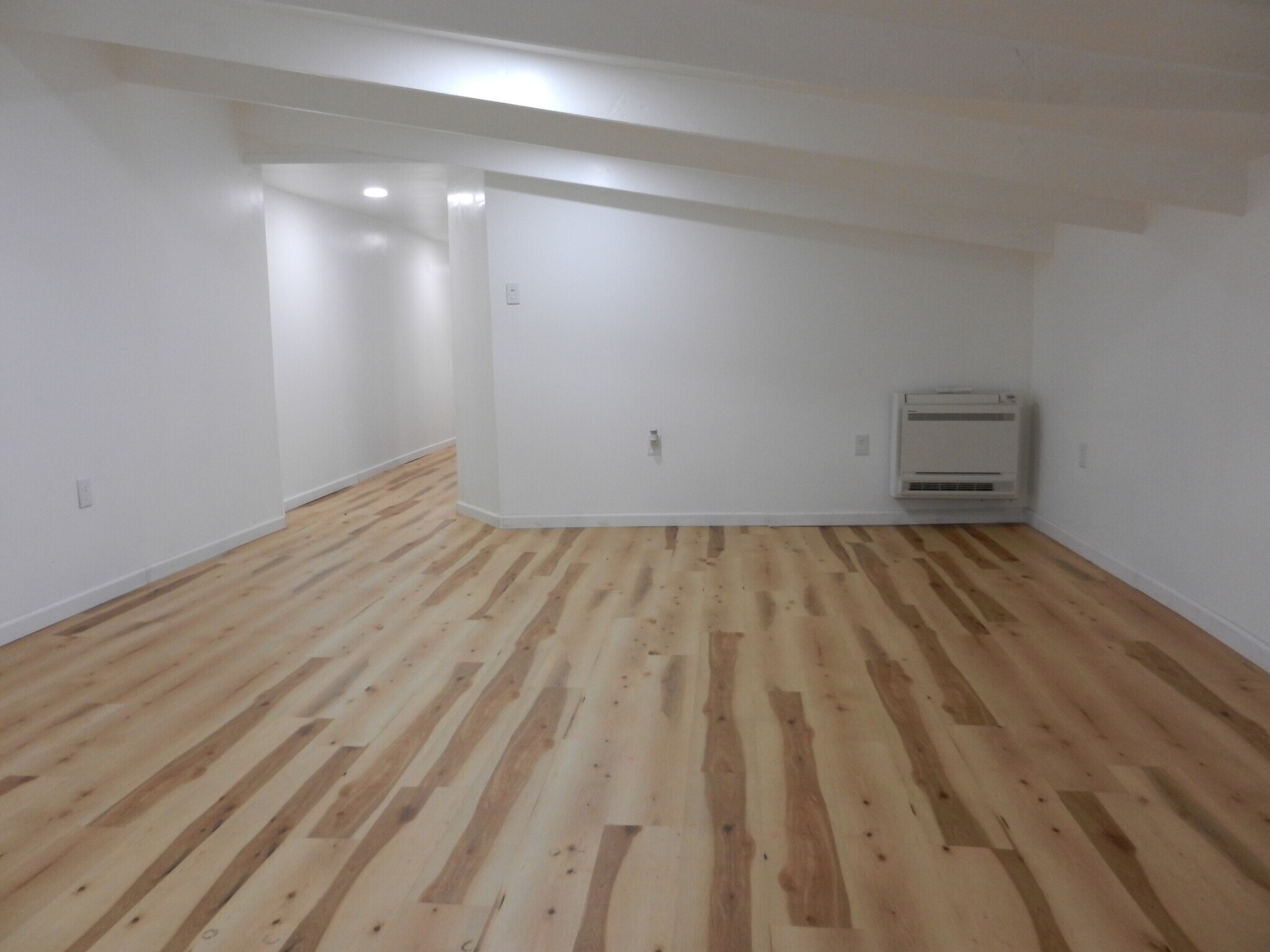 Building Photo - 69 E Louther St