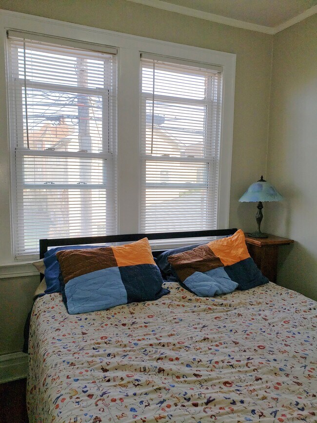 Building Photo - 6813 21st St