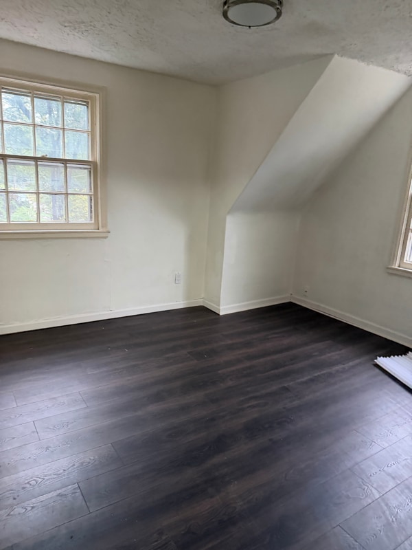 Building Photo - 707 S Hydraulic Ave