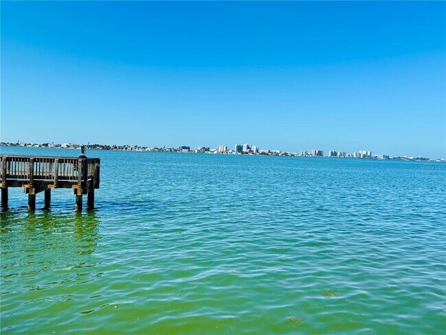 Building Photo - 113 12th St