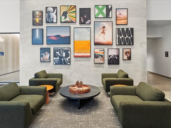 Building Photo - 808 N Cleveland Ave