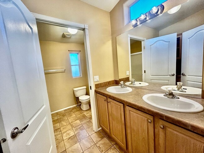 Building Photo - Charming 3-Bedroom, 2-Bath Home in Fortuna Foothills