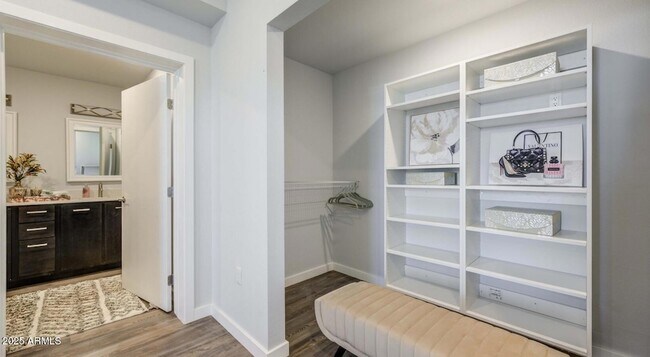 Building Photo - 45760 W Vlg Pkwy