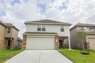 Building Photo - 18538 Boomi Ravine Trl