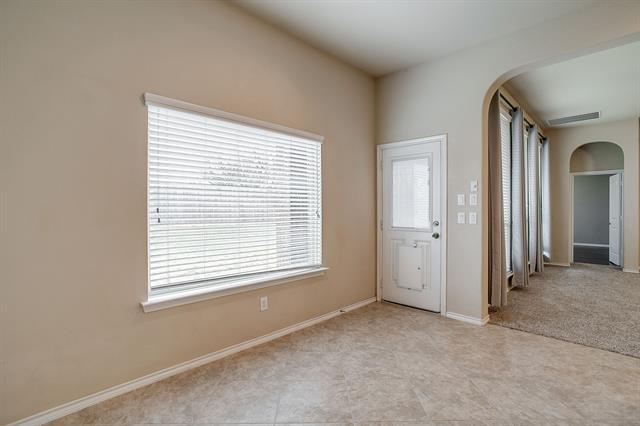 Building Photo - 45 Auburn Dr