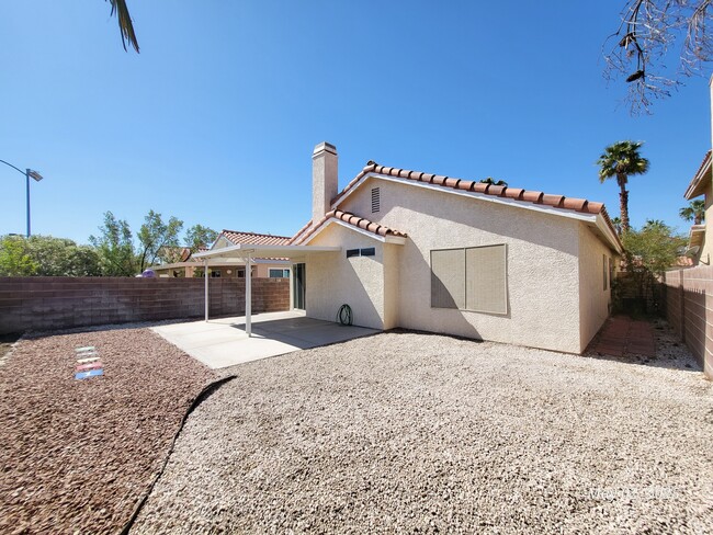 Building Photo - 7614 Isley Ave