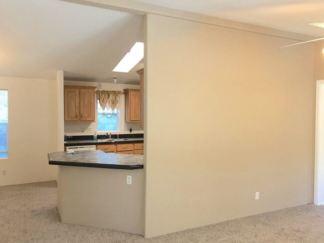 Building Photo - Mountain Living. 3 bedroom 2 bath home in Pecos, NM.