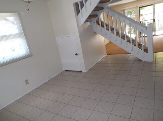 Dining Room to Living Room - 94-190 Anania Dr