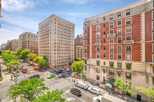 Building Photo - 400 West End Ave