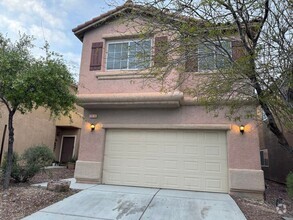 Building Photo - Fresh Paint/New Flooring all inside! Four ...