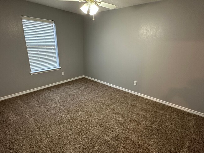 Building Photo - PERFECT HOME IN PRESTON OAKS!