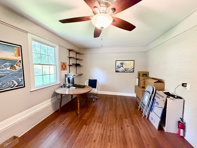 Building Photo - Beautifully Updated 3 Bedroom, 2 Bath Home in Clemson