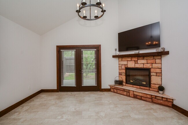 Building Photo - 29527 Turnbury Village Dr