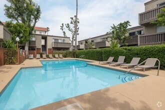 Building Photo - Alpine Terrace Apartments