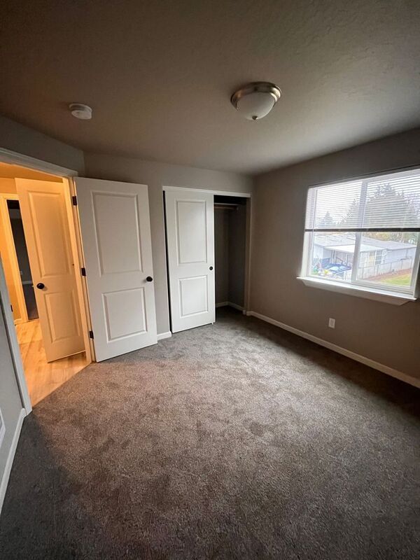 Building Photo - 279 La Casa St